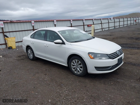 2012 Volkswagen Passat S w/Appearance with VIN 1VWAH7A37CC095106, listed as a IAAI auction lot 41812658 with 173,867 mi miles. Bid and sale history available at carsss.com. Image 1.