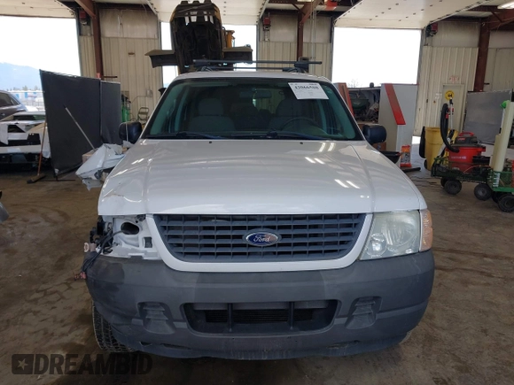 2004 Ford Explorer XLS z VIN 1FMZU72K84UB18388, wystawiony jako IAAI lot #42066508 z przebiegiem 163 416 mil mil oraz . Historia ofert i sprzedaży dostępna na DreamBid. Obrazek 12.