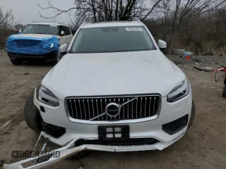 2021 Volvo XC90 Momentum with VIN YV4102PK5M1764561, listed as a Copart auction lot 45925475 with 0 mi miles and Salvage Title. Bid and sale history available at carsss.com. Image 5.