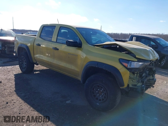 2023 Chevrolet Colorado 4WD Trail Boss with VIN 1GCPTEEK0P1197768, listed as a IAAI auction lot 41320246 with 21,425 mi miles. Bid and sale history available at carsss.com. Image 1.
