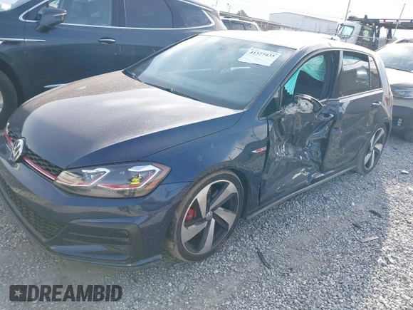 2019 Volkswagen GTI S z VIN 3VW5T7AU9KM031316, wystawiony jako IAAI lot #41377435 z przebiegiem Nie podano mil oraz . Historia ofert i sprzedaży dostępna na DreamBid. Obrazek 18.