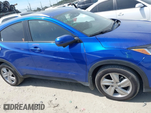 2020 Honda HR-V EX with VIN 3CZRU6H57LM704948, listed as a IAAI auction lot 41876428 with 84,786 mi miles. Bid and sale history available at carsss.com. Image 13.
