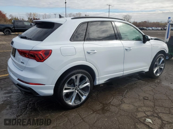 2022 Audi Q3 S line Premium Plus with VIN WA1EECF31N1058219, listed as a Copart auction lot 77456494 with 38,874 mi miles and Salvage Title. Bid and sale history available at carsss.com. Image 3.