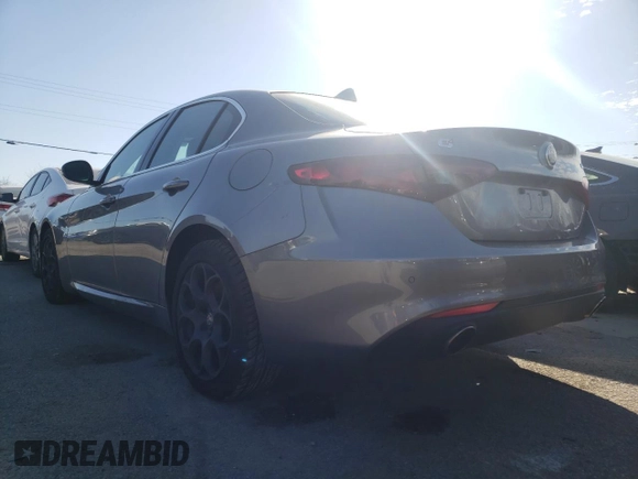 2017 Alfa Romeo Giulia with VIN ZARFAEDN3H7531860, listed as a Copart auction lot 37292263 with 26,222 mi miles. Bid and sale history available at carsss.com. Image 3.