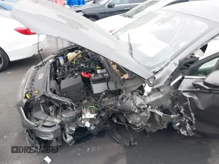 2020 Ford Fusion SEL с VIN 3FA6P0CD0LR137860, выставлен на аукционе IAAI как лот 42442924 с пробегом 64 998 миль миль и . История ставок и продаж доступна на DreamBid. Изображение 11.