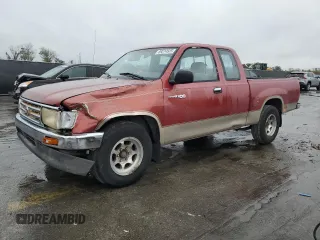 1995 Toyota T100 DX with VIN JT4VD12E2S0002571, listed as a Copart auction lot 89274925 with 257,083 mi miles and Salvage Title. Bid and sale history available at carsss.com. Image 1.