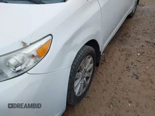 2012 Toyota Sienna LE with VIN 5TDJK3DC3CS048579, listed as a IAAI auction lot 41055074 with 202,791 mi miles. Bid and sale history available at carsss.com. Image 6.