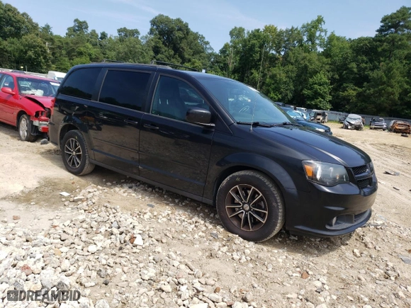 2015 Dodge Grand Caravan R/T with VIN 2C4RDGEG7FR528644, listed as a Copart auction lot 63848434 with 158,475 mi miles and Salvage Title. Bid and sale history available at carsss.com. Image 4.