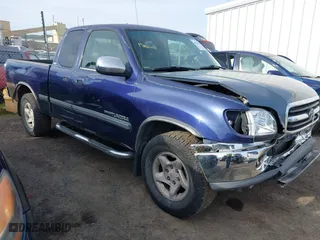 2002 Toyota Tundra SR5 with VIN 5TBRT34132S245421, listed as a IAAI auction lot 41833609 with 373,852 mi miles. Bid and sale history available at carsss.com. Image 1.