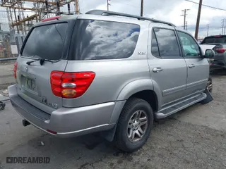 2004 Toyota Sequoia SR5 with VIN 5TDZT34A24S219659, listed as a IAAI auction lot 41784013 with 1 mi miles. Bid and sale history available at carsss.com. Image 4.
