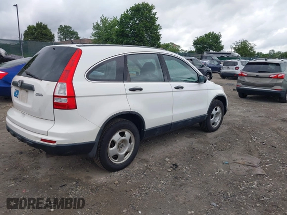 2011 Honda CR-V LX z VIN 5J6RE4H3XBL025062, wystawiony jako IAAI lot #42307301 z przebiegiem 108 461 mil mil oraz . Historia ofert i sprzedaży dostępna na DreamBid. Obrazek 4.