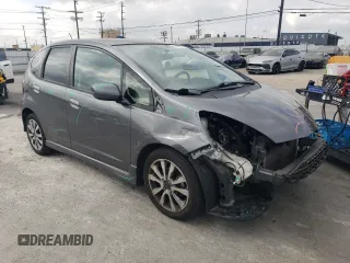 2013 Honda Fit Sport z VIN JHMGE8H63DC046822, wystawiony jako Copart lot #54490275 z przebiegiem 93 678 mil mil oraz Szkoda całkowita • Salvage title. Historia ofert i sprzedaży dostępna na DreamBid. Obrazek 4.