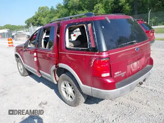 2002 Ford Explorer XLT z VIN 1FMZU73E12UB08940, wystawiony jako IAAI lot #42372848 z przebiegiem Nie podano mil oraz . Historia ofert i sprzedaży dostępna na DreamBid. Obrazek 3.