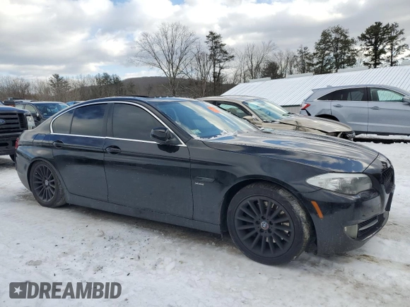 2011 BMW 5 Series 535i xDrive with VIN WBAFU7C58BC780536, listed as a Copart auction lot 44357805 with 253,964 mi miles and Clean Title. Bid and sale history available at carsss.com. Image 4.