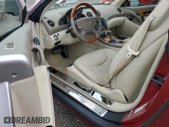2007 Mercedes-Benz SL 550 with VIN WDBSK71F47F125314, listed as a Copart auction lot 60307285 with 53,051 mi miles and Salvage title. Bid and sale history available at DreamBid. Image 8.
