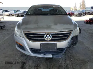 2010 Volkswagen CC Sport with VIN WVWML9AN0AE506066, listed as a Copart auction lot 52041625 with 154,453 mi miles and Salvage Title. Bid and sale history available at carsss.com. Image 5.