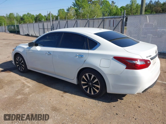 2018 Nissan Altima 2.5 S with VIN 1N4AL3AP1JC138029, listed as a IAAI auction lot 42039412 with 169,727 mi miles. Bid and sale history available at carsss.com. Image 3.