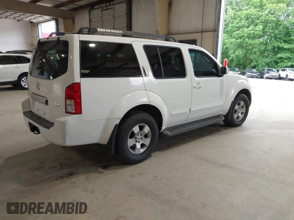 2007 Nissan Pathfinder S z VIN 5N1AR18U47C648842, wystawiony jako IAAI lot #42187700 z przebiegiem 199 209 mil mil oraz . Historia ofert i sprzedaży dostępna na DreamBid. Obrazek 4.