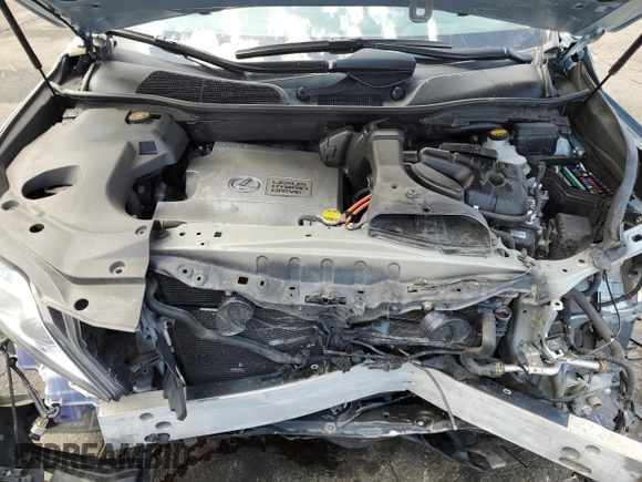 2011 Lexus RX 450h with VIN JTJBC1BAXB2033040, listed as a Copart auction lot 56920005 with 102,791 mi miles and Salvage title. Bid and sale history available at DreamBid. Image 14.