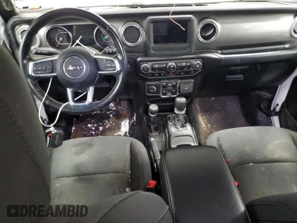 2020 Jeep Wrangler Unlimited Sahara with VIN 1C4HJXEN9LW165186, listed as a Copart auction lot 44359075 with 76,768 mi miles and Salvage Title. Bid and sale history available at carsss.com. Image 8.