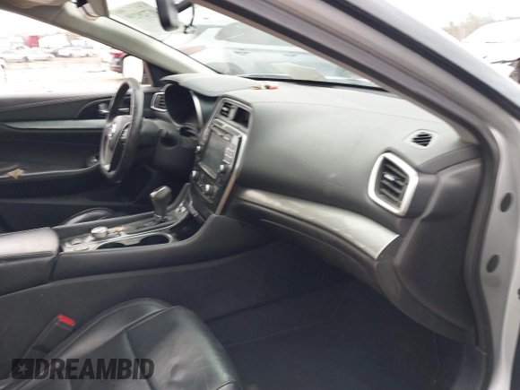 2016 Nissan Maxima SV with VIN 1N4AA6APXGC392029, listed as a IAAI auction lot 41729299 with 135,572 mi miles and . Bid and sale history available at DreamBid. Image 5.