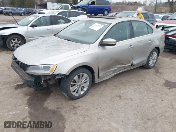 2015 Volkswagen Jetta Sedan 1.8T SE w/Connectivity with VIN 3VWD07AJ9FM326125, listed as a IAAI auction lot 41531163 with 141,284 mi miles. Bid and sale history available at carsss.com. Image 2.