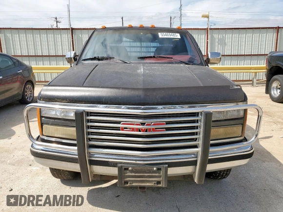 1992 GMC Sierra 1500 with VIN 2GTHC39NXN1556192, listed as a Copart auction lot 55469485 with 128,938 mi miles and Clean Title. Bid and sale history available at DreamBid. Image 5.
