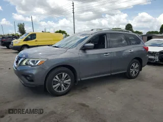 2018 Nissan Pathfinder SV z VIN 5N1DR2MN8JC678354, wystawiony jako Copart lot #58803605 z przebiegiem 69 615 mil mil oraz Szkoda całkowita • Salvage title. Historia ofert i sprzedaży dostępna na DreamBid. Obrazek 1.