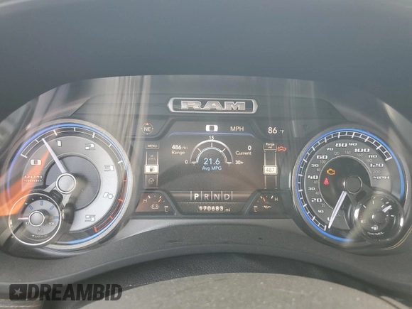 2020 Ram 2500 Limited z VIN 3C6UR5SL7LG133311, wystawiony jako Copart lot #56162385 z przebiegiem 170 683 mil mil oraz Nie do naprawy • Non repairable. Historia ofert i sprzedaży dostępna na DreamBid. Obrazek 9.