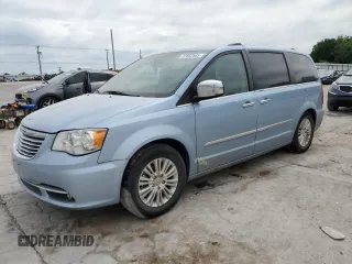 2012 Chrysler Town & Country Limited z VIN 2C4RC1GGXCR394219, wystawiony jako Copart lot #57032565 z przebiegiem Nie podano mil oraz Szkoda całkowita • Salvage title. Historia ofert i sprzedaży dostępna na DreamBid. Obrazek 1.
