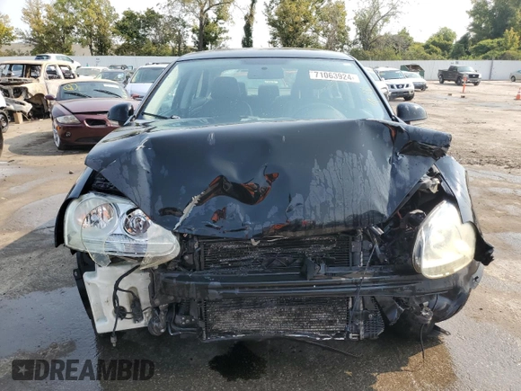 2008 Volkswagen Jetta Wolfsburg Edition with VIN 3VWRJ71K58M153556, listed as a Copart auction lot 71063924 with 197,518 mi miles and Salvage title. Bid and sale history available at DreamBid. Image 5.