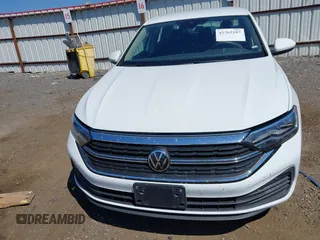 2024 Volkswagen Jetta S with VIN 3VW5M7BU6RM058267, listed as a IAAI auction lot 42762187 with 27,588 mi miles and . Bid and sale history available at DreamBid. Image 12.
