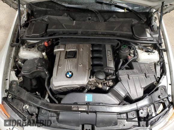 2006 BMW 3 Series 325i with VIN WBAVB13546PT23767, listed as a Copart auction lot 71352944 with 144,778 mi miles and Salvage Title. Bid and sale history available at carsss.com. Image 11.
