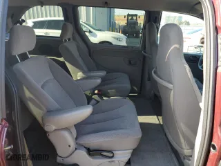 2003 Dodge Caravan SE with VIN 1D4GP25R43B203739, listed as a Copart auction lot 49062645 with 140,571 mi miles and Clean Title. Bid and sale history available at carsss.com. Image 11.