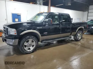 2006 Ford F-250 XL с VIN 1FTSW21P56EA05138, выставлен на аукционе Copart как лот 61253605 с пробегом 145 478 миль миль и Чистый • Clean title. История ставок и продаж доступна на DreamBid. Изображение 1.