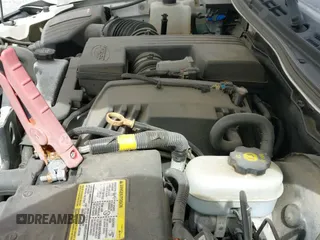 2011 Chevrolet Colorado 1LT z VIN 1GCHTCFE6B8141559, wystawiony jako IAAI lot #41812559 z przebiegiem 147 848 mil mil oraz . Historia ofert i sprzedaży dostępna na DreamBid. Obrazek 19.