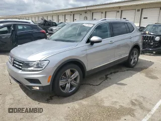2021 Volkswagen Tiguan SE z VIN 3VV2B7AX3MM114439, wystawiony jako Copart lot #50676655 z przebiegiem 34 703 mil mil oraz Szkoda całkowita • Salvage title. Historia ofert i sprzedaży dostępna na DreamBid. Obrazek 1.