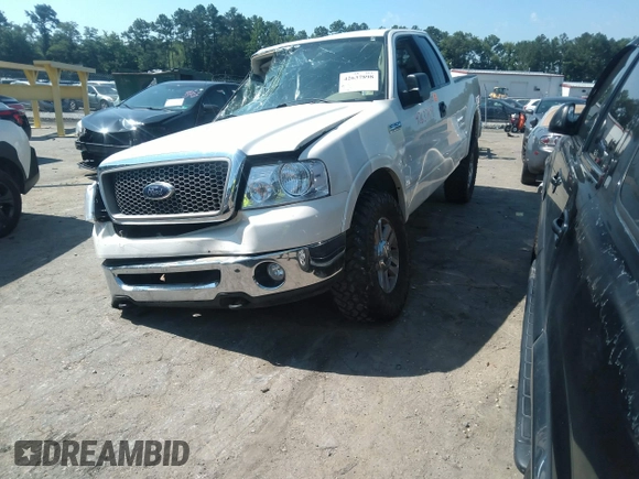 2008 Ford F-150 XLT с VIN 1FTPX14V08FC02030, выставлен на аукционе IAAI как лот 42637898 с пробегом 101 181 миль миль и . История ставок и продаж доступна на DreamBid. Изображение 17.