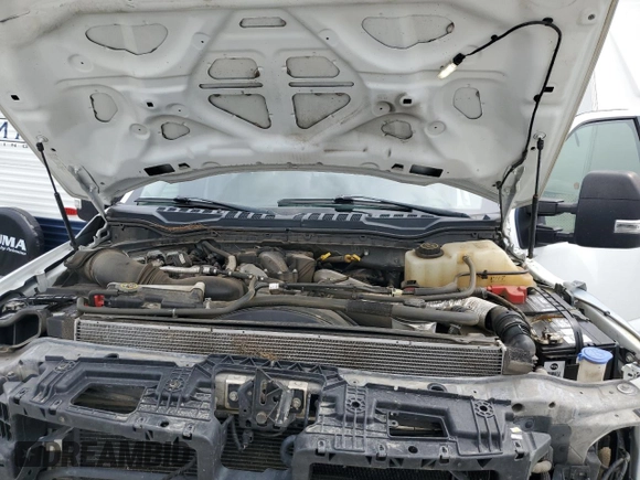 2018 Ford F-350 XL with VIN 1FT8W3DT0JEC35042, listed as a Copart auction lot 72758314 with 115,804 mi miles and Salvage title. Bid and sale history available at DreamBid. Image 11.