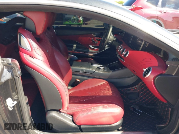 2015 Mercedes-Benz S 550 with VIN WDDXJ8FB4FA000966, listed as a IAAI auction lot 42060817 with 70,163 mi miles and . Bid and sale history available at carsss.com. Image 5.