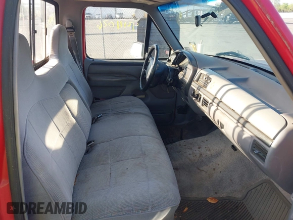 1996 Ford F-150 with VIN 1FTEF14NXTLB10783, listed as a IAAI auction lot 42111026 with 326,013 mi miles and . Bid and sale history available at DreamBid. Image 5.