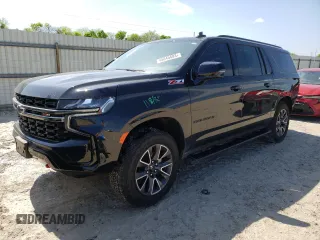 2022 Chevrolet Suburban Z71 with VIN 1GNSKDKD4NR356570, listed as a Copart auction lot 45645683 with 14,983 mi miles and . Bid and sale history available at DreamBid. Image 1.