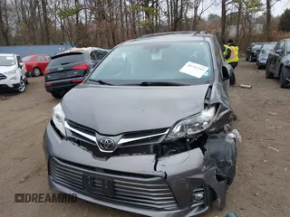 2020 Toyota Sienna XLE Auto Access Seat with VIN 5TDYZ3DC0LS024542, listed as a IAAI auction lot 41747243 with 57,831 mi miles and . Bid and sale history available at DreamBid. Image 12.