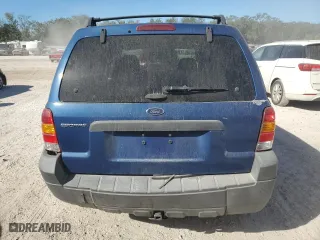 2007 Ford Escape XLS with VIN 1FMYU92Z87KA89317, listed as a Copart auction lot 82531204 with 110,686 mi miles and Salvage Title. Bid and sale history available at carsss.com. Image 6.