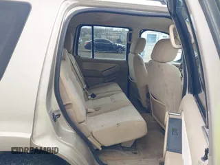 2007 Ford Explorer XLT with VIN 1FMEU73EX7UB55289, listed as a IAAI auction lot 41933815 with 192,559 mi miles. Bid and sale history available at carsss.com. Image 8.