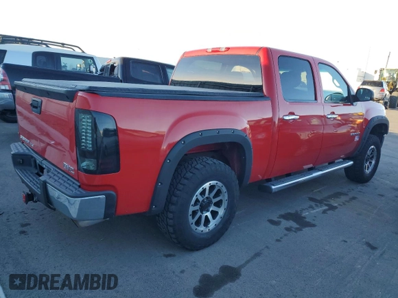 2010 GMC Sierra 1500 with VIN 3GTXKVE21AG256015, listed as a Copart auction lot 81150644 with 209,411 mi miles and Salvage Title. Bid and sale history available at DreamBid. Image 3.