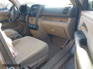 2006 Honda CR-V EX with VIN JHLRD68886C022931, listed as a IAAI auction lot 41495559 with 176,456 mi miles. Bid and sale history available at carsss.com. Image 5.