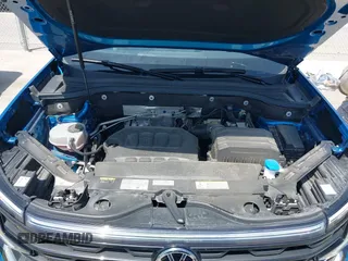 2024 Volkswagen Atlas SE with VIN 1V2HE2CA6RC218474, listed as a IAAI auction lot 42292257 with 19,654 mi miles and . Bid and sale history available at DreamBid. Image 10.