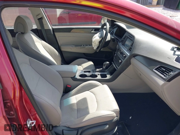 2016 Hyundai Sonata Sport with VIN 5NPE34AF1GH435470, listed as a IAAI auction lot 42004324 with 104,295 mi miles and . Bid and sale history available at DreamBid. Image 5.