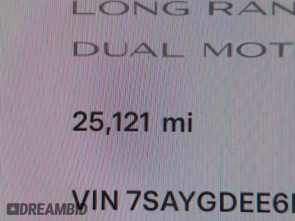 2023 Tesla Model Y Long Range z VIN 7SAYGDEE6PA061228, wystawiony jako IAAI lot #41371547 z przebiegiem 25 121 mil mil oraz . Historia ofert i sprzedaży dostępna na DreamBid. Obrazek 7.